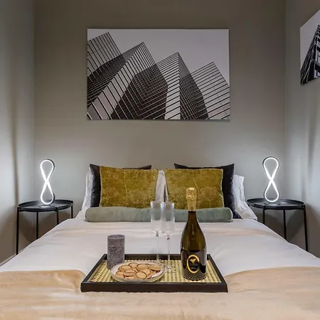 Modern On Calea Victoriei - Smart Design & Prime Location * Bükreş
