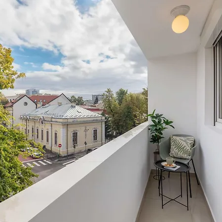 Modern On Calea Victoriei - Smart Design & Prime Location * Bucarest