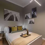Modern On Calea Victoriei - Smart Design & Prime Location Lejlighed Bukarest
