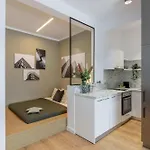 Lejlighed Modern On Calea Victoriei - Smart Design & Prime Location Bukarest