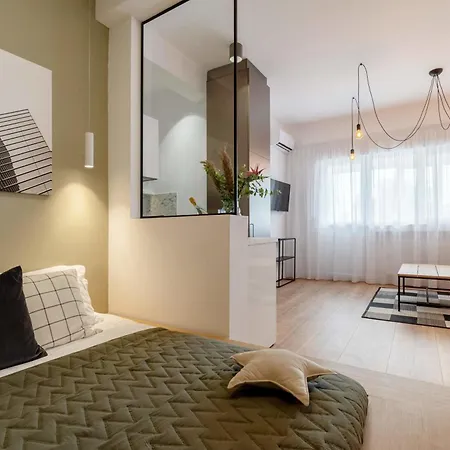 Modern On Calea Victoriei - Smart Design & Prime Location 公寓